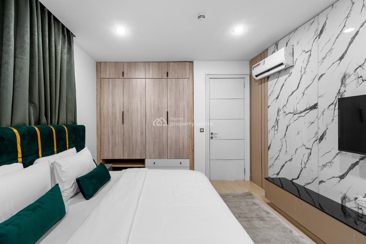 Serviced 3bedroom with Pool & Gyn, Sinari Adaranijo, Victoria Island (vi), Lagos, Flat / Apartment Short Let