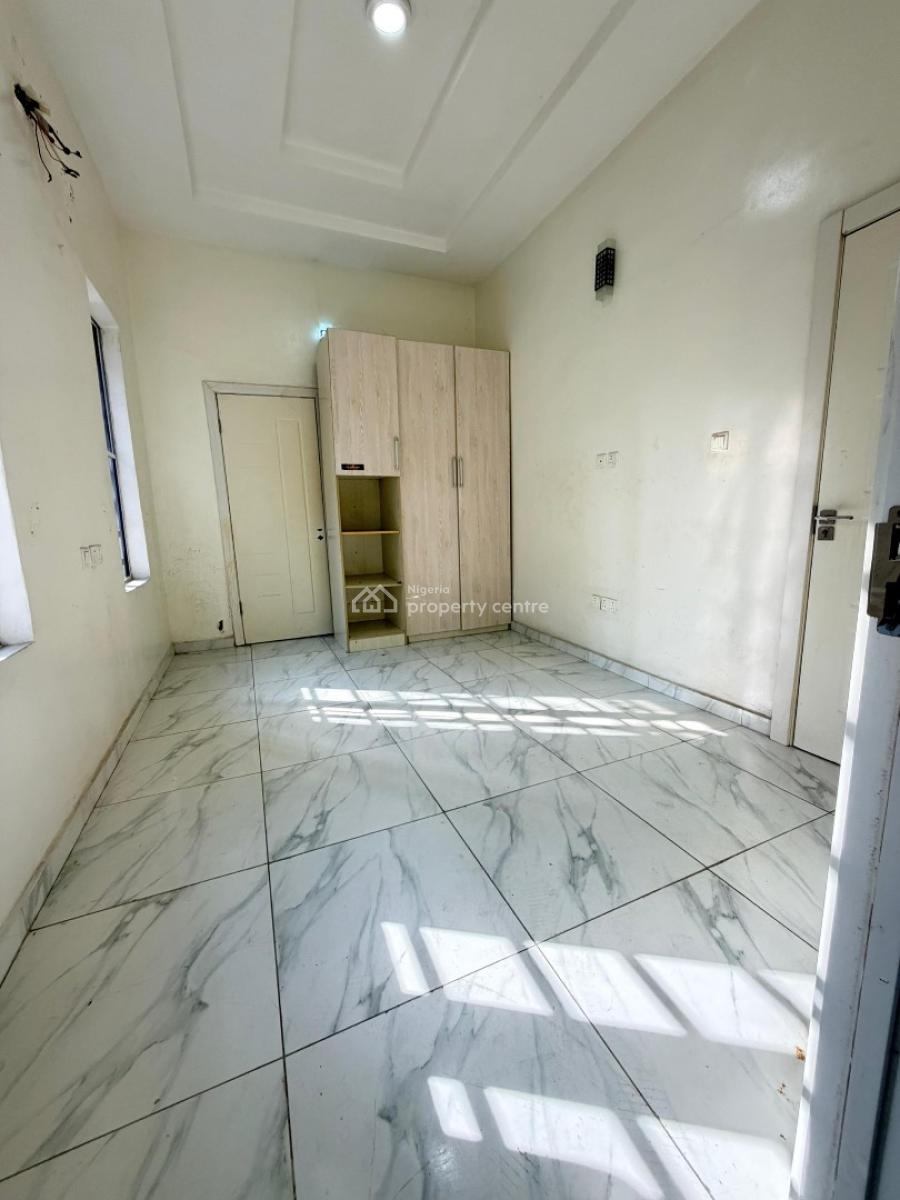 Single Room Upstairs Available, Osapa London, Osapa, Lekki, Lagos, Self Contain (single Rooms) for Rent