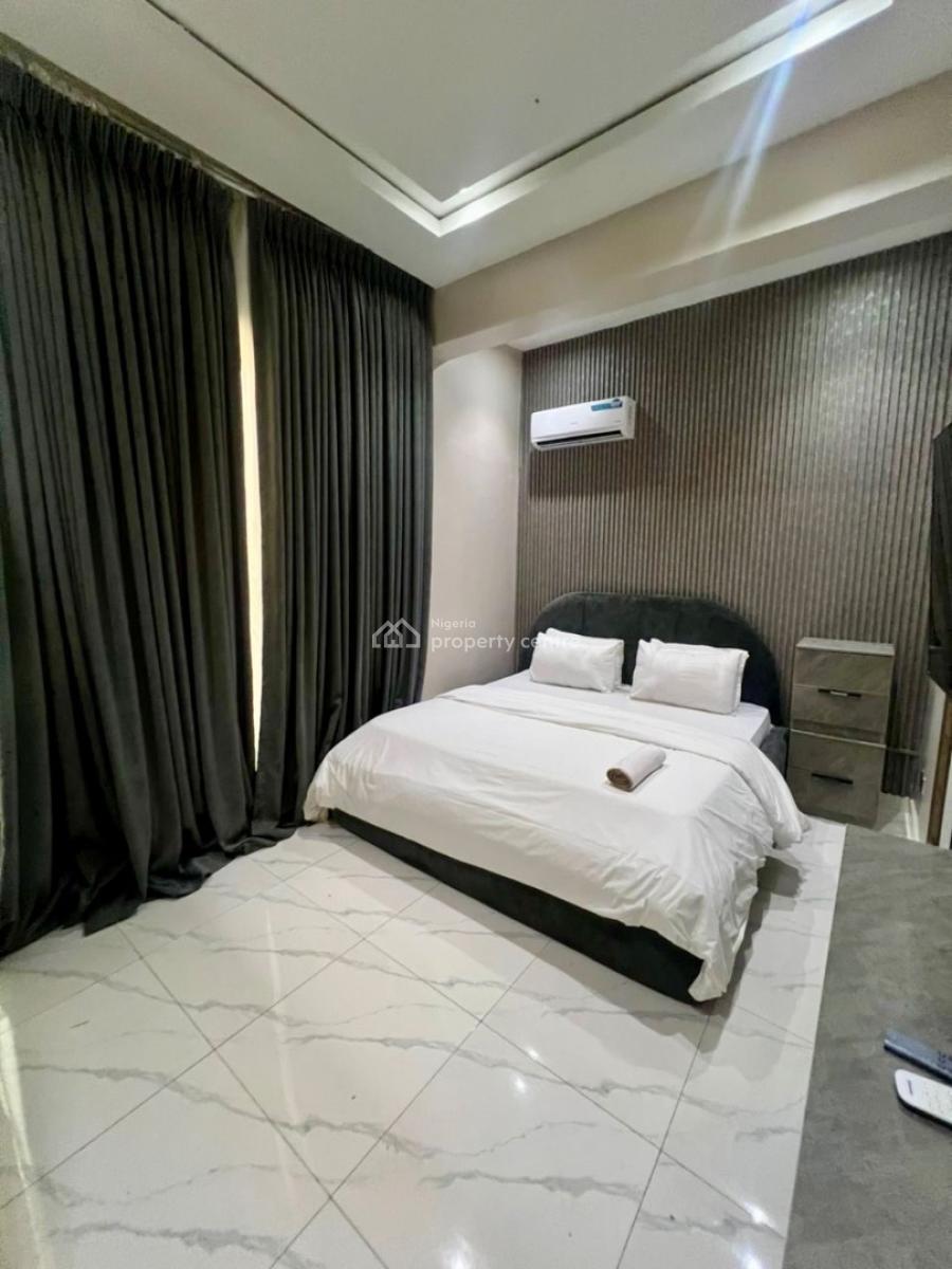 Luxury Furnished 2-bedroom Apartment with Pool & Gym, Lekki Phase 1, Lekki, Lagos, Flat / Apartment for Rent