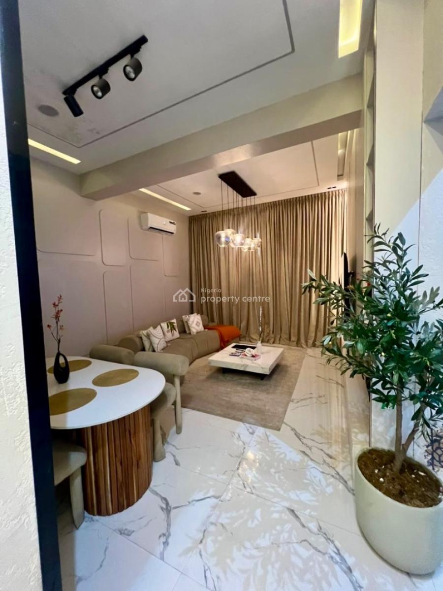 Luxury Furnished 2-bedroom Apartment with Pool & Gym, Lekki Phase 1, Lekki, Lagos, Flat / Apartment for Rent