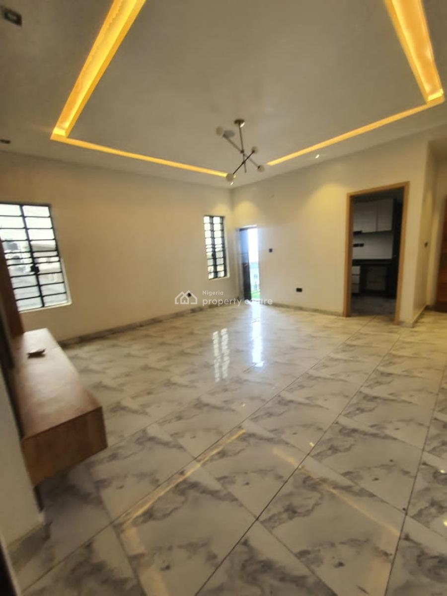 Beautiful 2 Bedroom Upstairs Apartment with 24/7 Power Supply, Ikate, Lekki, Lagos, Flat / Apartment for Rent