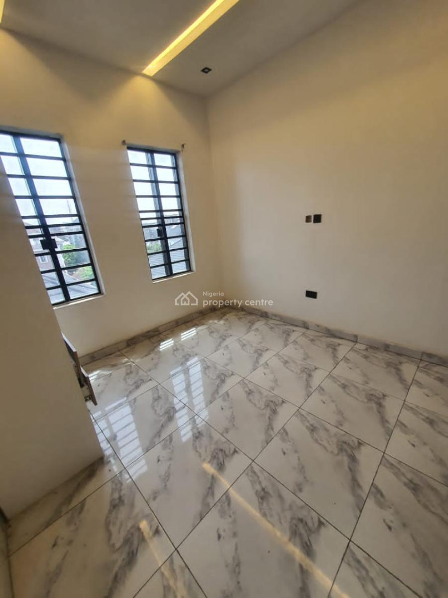 Beautiful 2 Bedroom Upstairs Apartment with 24/7 Power Supply, Ikate, Lekki, Lagos, Flat / Apartment for Rent