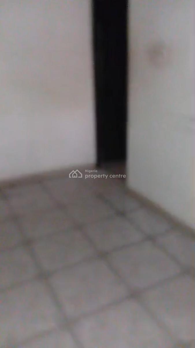 Executive 2 Bedroom Apartment, Adeniyi Jones Ikeja Lagos, Ikeja, Lagos, Flat / Apartment for Rent