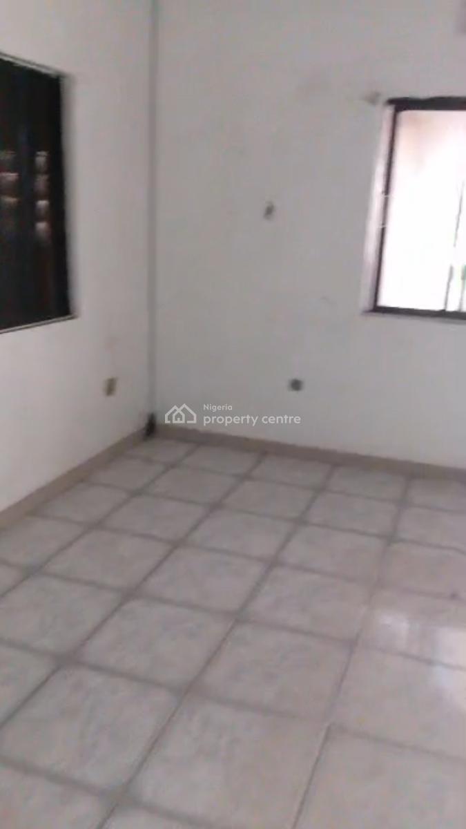 Executive 2 Bedroom Apartment, Adeniyi Jones Ikeja Lagos, Ikeja, Lagos, Flat / Apartment for Rent