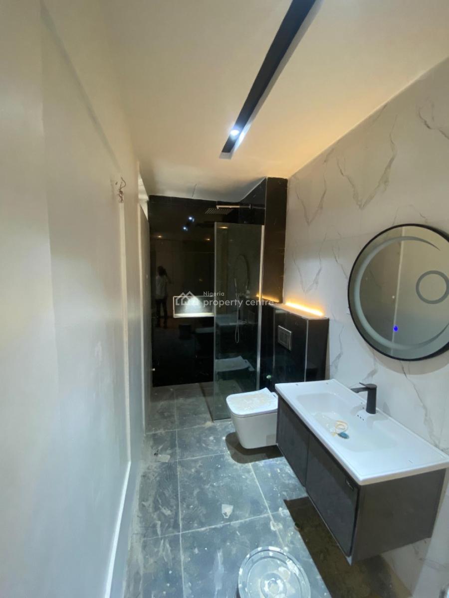 Standard 4 Bedroom Terrace in Guzape, Guzape District, Abuja, House for Sale