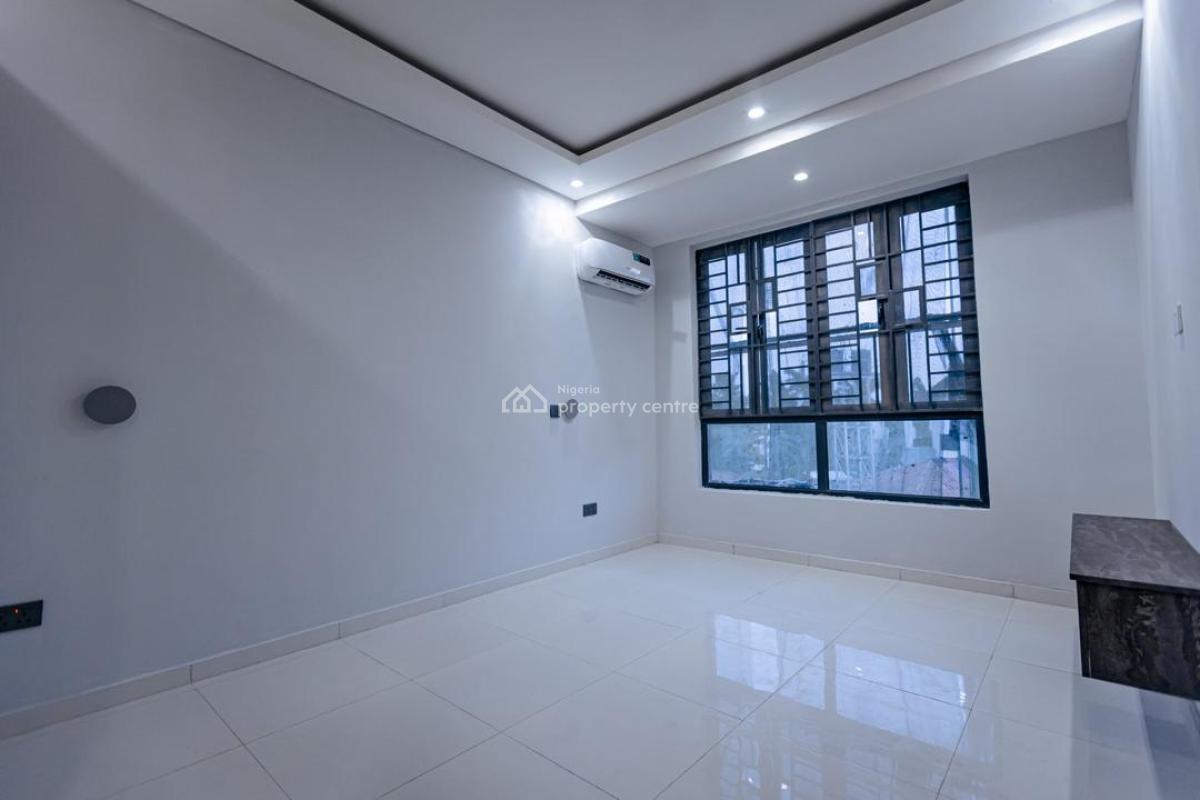 Fully Serviced 4 Bedroom Maisonette with Bq at Ikoyi, 5 Minutes Drive to Ikoyi Club, Ikoyi, Lagos, Flat / Apartment for Sale