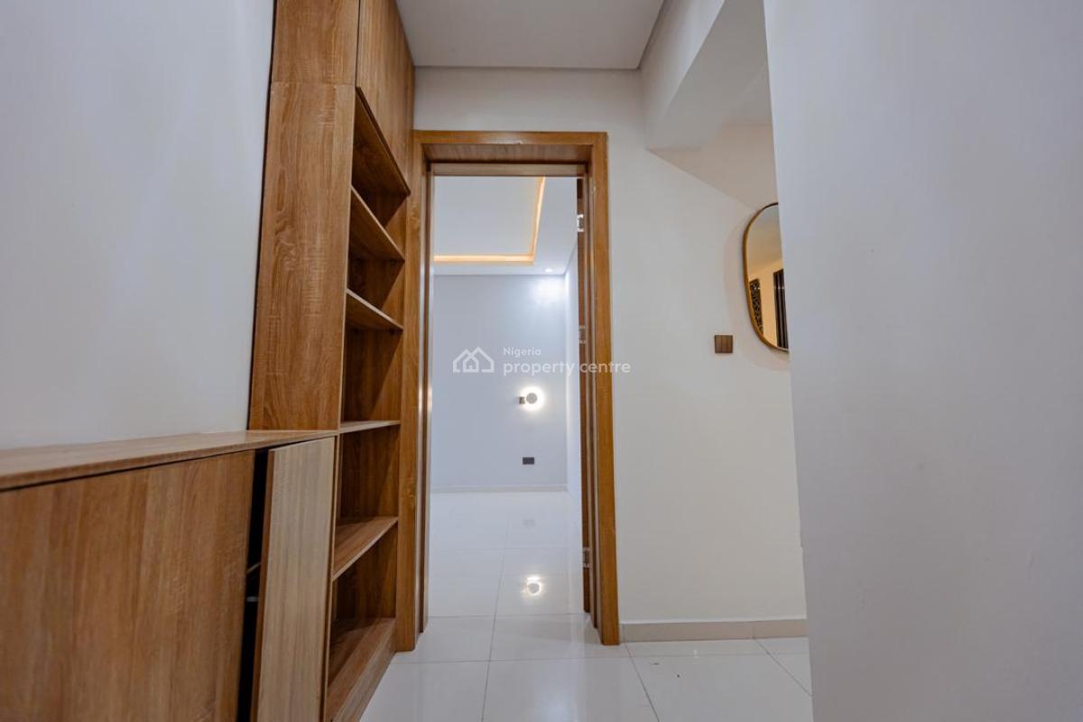 Fully Serviced 4 Bedroom Maisonette with Bq at Ikoyi, 5 Minutes Drive to Ikoyi Club, Ikoyi, Lagos, Flat / Apartment for Sale