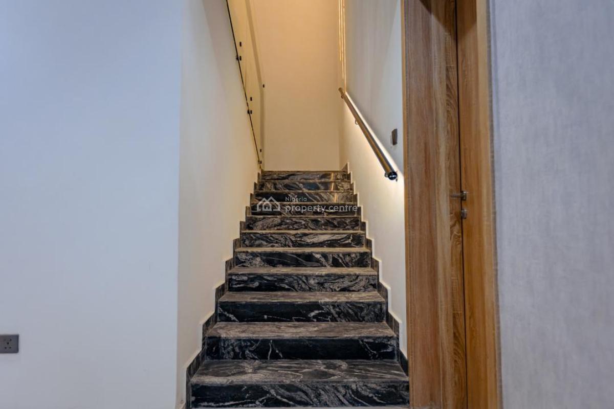 Fully Serviced 4 Bedroom Maisonette with Bq at Ikoyi, 5 Minutes Drive to Ikoyi Club, Ikoyi, Lagos, Flat / Apartment for Sale