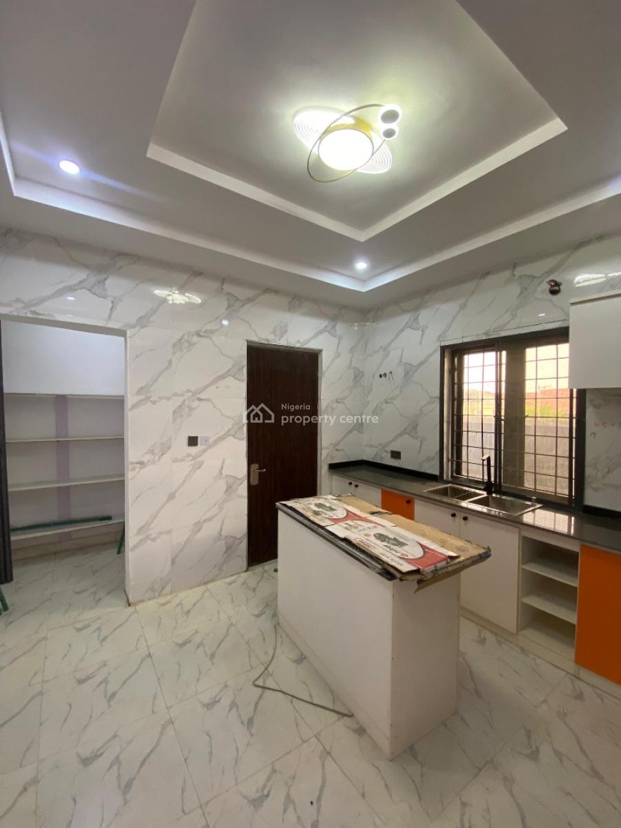 Executive 4 Bedroom Mansion in Guzape, Guzape District, Abuja, House for Sale