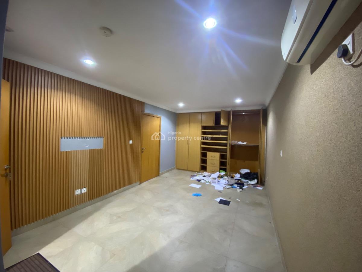 a Luxury 2 Bedroom with Swimming Pool and Gym, Lekki Phase 1, Lekki, Lagos, Flat / Apartment for Rent