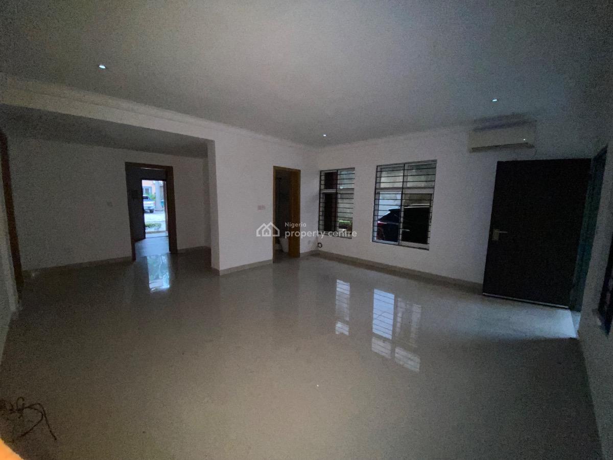 a Spacious Mini Flat with Swimming Pool and Gym, Lekki Phase 1, Lekki, Lagos, Mini Flat (room and Parlour) for Rent