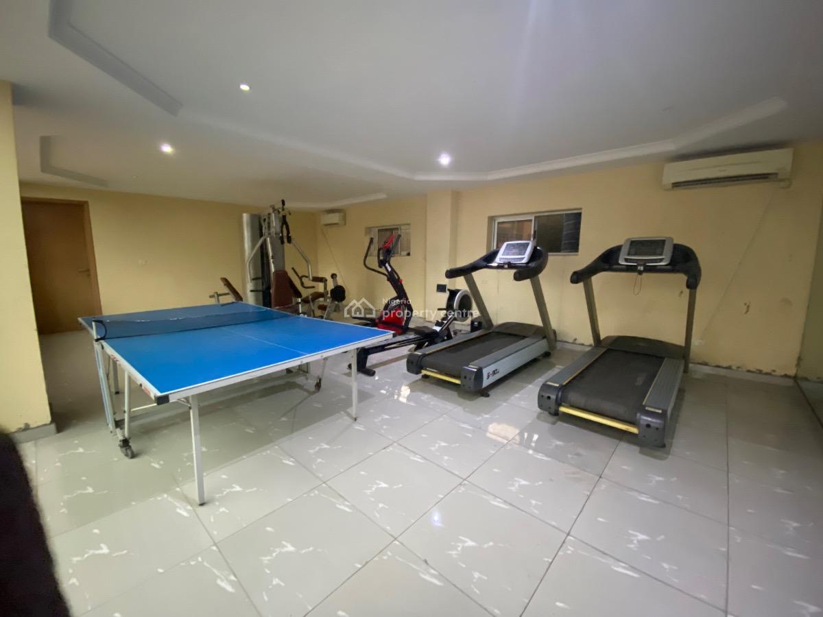 a Spacious Mini Flat with Swimming Pool and Gym, Lekki Phase 1, Lekki, Lagos, Mini Flat (room and Parlour) for Rent