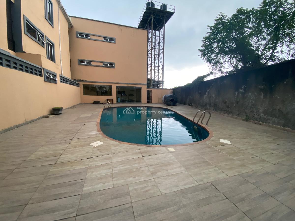 a Spacious Mini Flat with Swimming Pool and Gym, Lekki Phase 1, Lekki, Lagos, Mini Flat (room and Parlour) for Rent