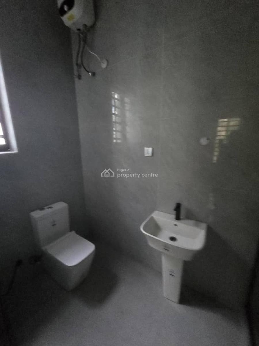 4 Bedroom Fully Detached Duplex with Bq, Omole Phase 2, Ikeja, Lagos, Flat / Apartment for Rent