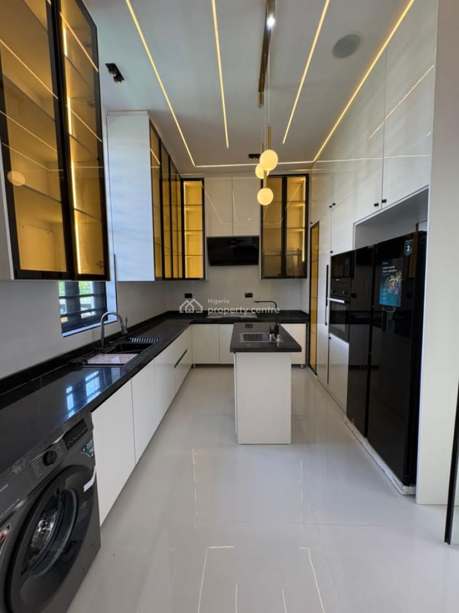 5 Bedroom Fully Detached with Bq and Swimming Pool, Sangotedo Shoprite, Monastery Road, Sangotedo, Ajah, Lagos, Detached Duplex for Sale