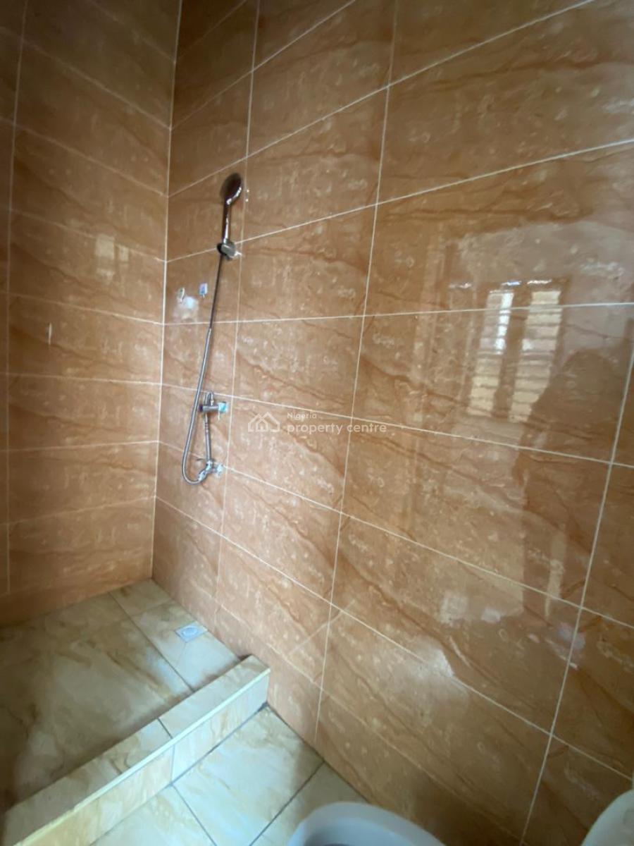 Note This Is a Bq in Gate 3, Royal Pine Estate Orchid Road, Chevron Toll Gate, Lekki, Lagos, Flat / Apartment for Rent