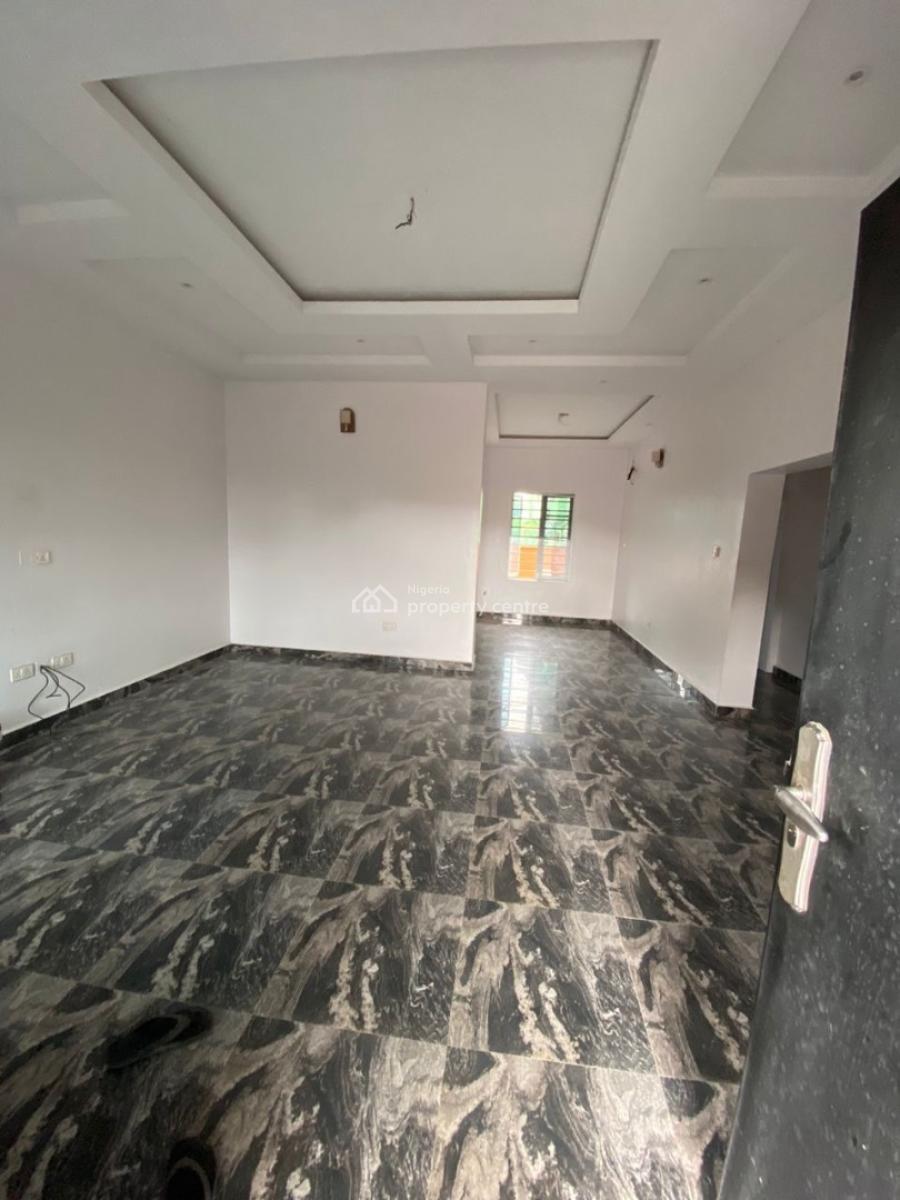 Spacious Two Bedroom Apartment Upstairs, Neville Court Cannan Estate Close to Blenco Supermarket, Sangotedo, Ajah, Lagos, Flat / Apartment for Rent