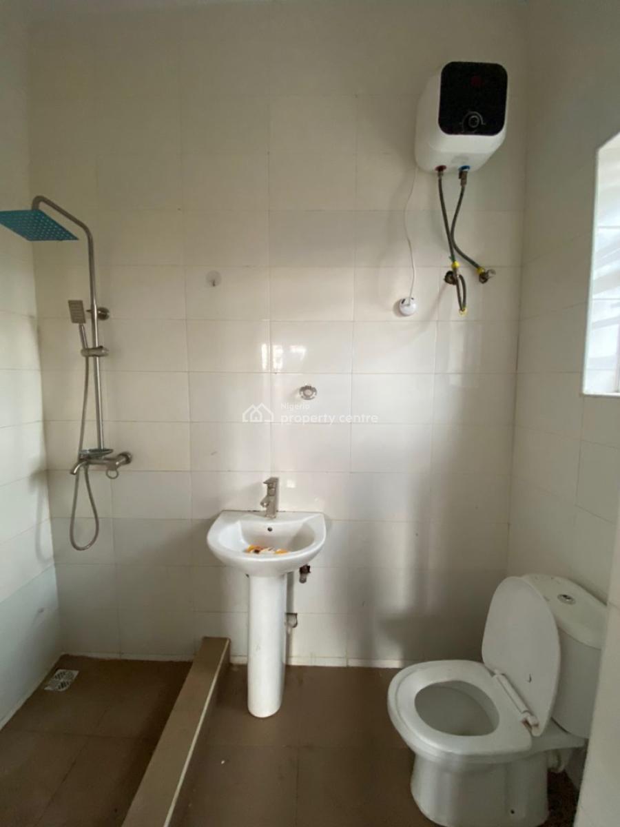 Spacious Two Bedroom Apartment Upstairs, Neville Court Cannan Estate Close to Blenco Supermarket, Sangotedo, Ajah, Lagos, Flat / Apartment for Rent