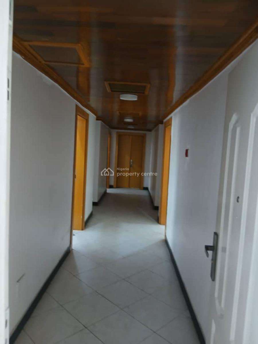 The Most Massive and Luxurious 3-bedroom Apartments with a Bq, Chevron, Lekki Phase 2, Lekki, Lagos, Flat / Apartment for Rent