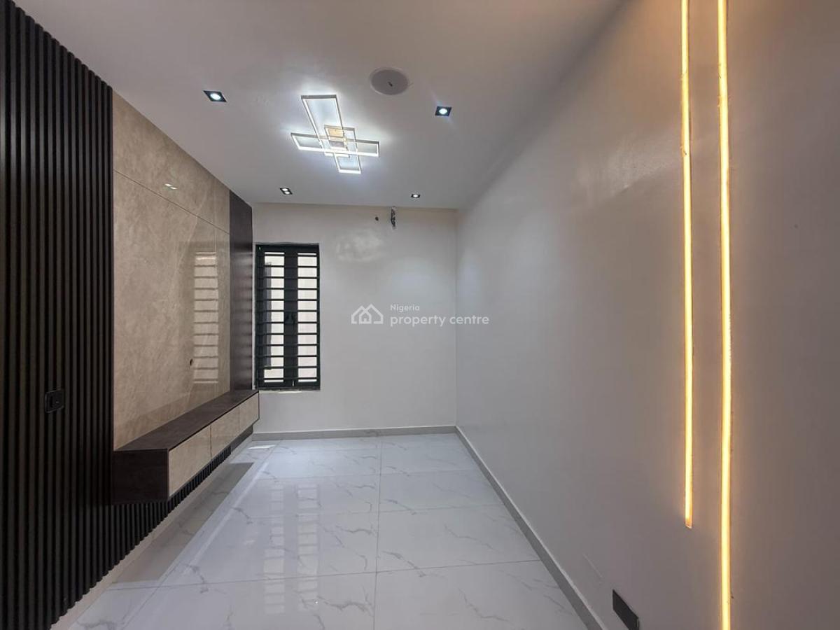 5-bedroom Semi-detached Duplex, Ikota, Lekki, Lagos, Semi-detached Duplex for Sale