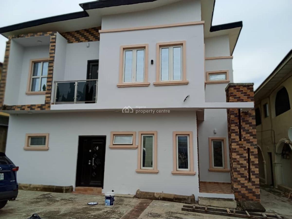 Ensuite 2 Bedroom Flat, Sharp Corner Oluyole Estate, Ibadan, Oyo, Flat / Apartment for Rent