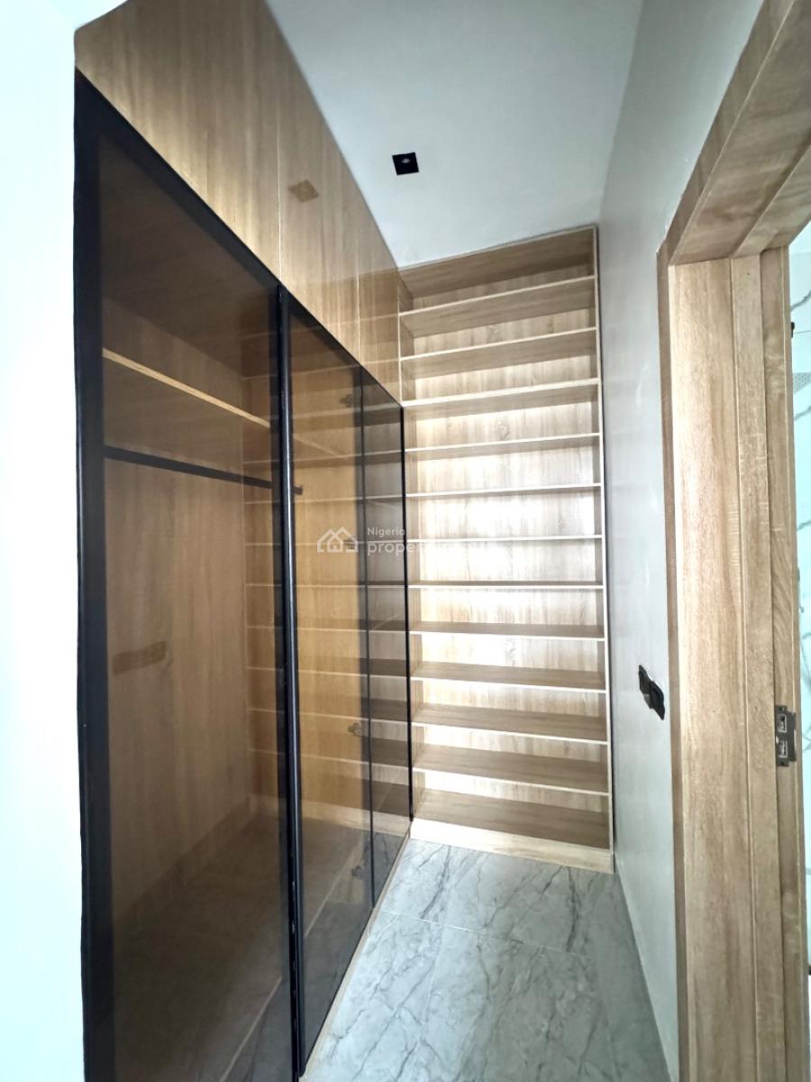 𝐁𝐑𝐀𝐍𝐃 𝐍𝐄𝐖 4 𝐁𝐄𝐃𝐑𝐎𝐎𝐌 𝐓𝐄𝐑𝐑𝐀𝐂𝐄 𝐃𝐔𝐏𝐋𝐄𝐗, Lekki Phase 1, Lekki, Lagos, Terraced Duplex for Rent