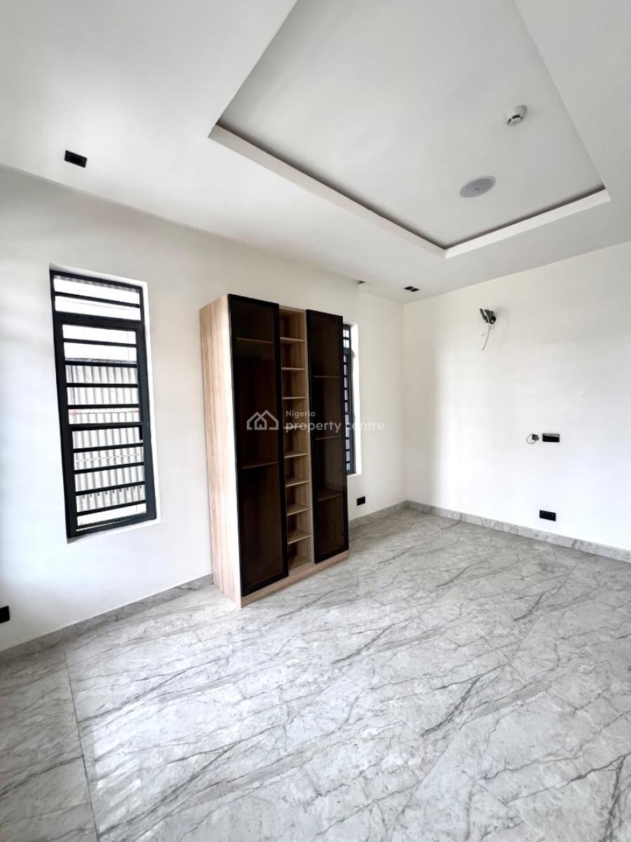 𝐁𝐑𝐀𝐍𝐃 𝐍𝐄𝐖 4 𝐁𝐄𝐃𝐑𝐎𝐎𝐌 𝐓𝐄𝐑𝐑𝐀𝐂𝐄 𝐃𝐔𝐏𝐋𝐄𝐗, Lekki Phase 1, Lekki, Lagos, Terraced Duplex for Rent