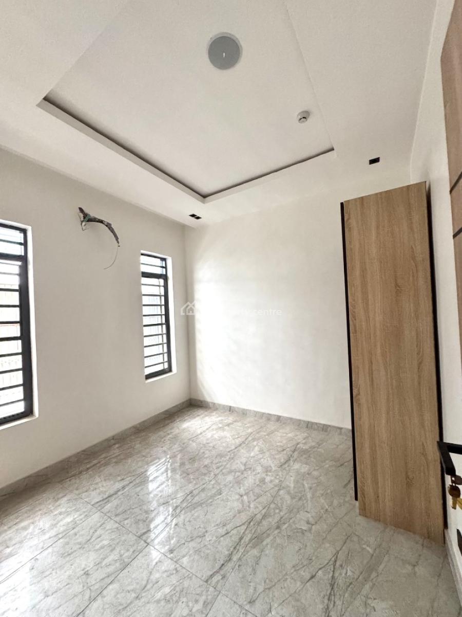 𝐁𝐑𝐀𝐍𝐃 𝐍𝐄𝐖 4 𝐁𝐄𝐃𝐑𝐎𝐎𝐌 𝐓𝐄𝐑𝐑𝐀𝐂𝐄 𝐃𝐔𝐏𝐋𝐄𝐗, Lekki Phase 1, Lekki, Lagos, Terraced Duplex for Rent