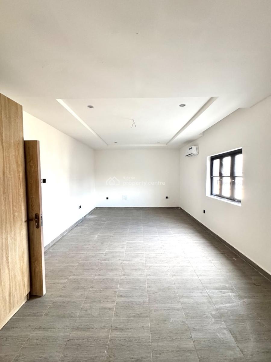 𝐁𝐑𝐀𝐍𝐃 𝐍𝐄𝐖 4 𝐁𝐄𝐃𝐑𝐎𝐎𝐌 𝐓𝐄𝐑𝐑𝐀𝐂𝐄 𝐃𝐔𝐏𝐋𝐄𝐗, Lekki Phase 1, Lekki, Lagos, Terraced Duplex for Rent