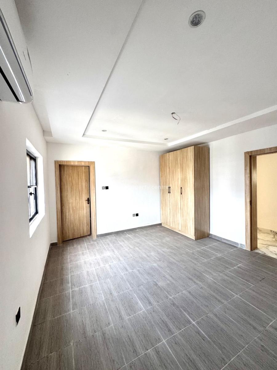 𝐁𝐑𝐀𝐍𝐃 𝐍𝐄𝐖 4 𝐁𝐄𝐃𝐑𝐎𝐎𝐌 𝐓𝐄𝐑𝐑𝐀𝐂𝐄 𝐃𝐔𝐏𝐋𝐄𝐗, Lekki Phase 1, Lekki, Lagos, Terraced Duplex for Rent