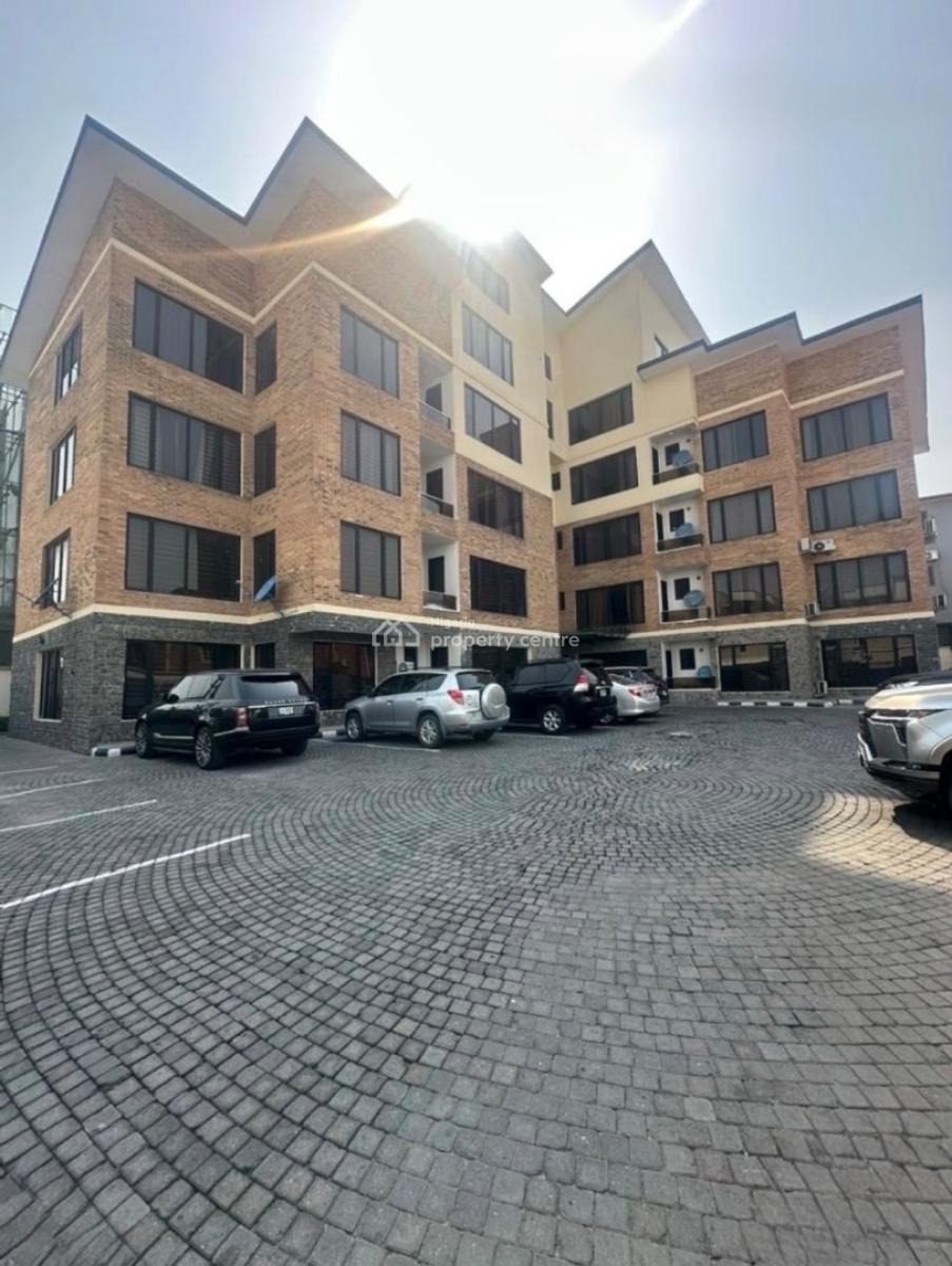𝐖𝐄𝐋𝐋 𝐌𝐀𝐈𝐍𝐓𝐀𝐈𝐍𝐄𝐃 4 𝐁𝐄𝐃𝐑𝐎𝐎𝐌 𝐌𝐀𝐈𝐒𝐎𝐍𝐄𝐓𝐓𝐄, Lekki Phase 1, Lekki, Lagos, Flat / Apartment for Rent