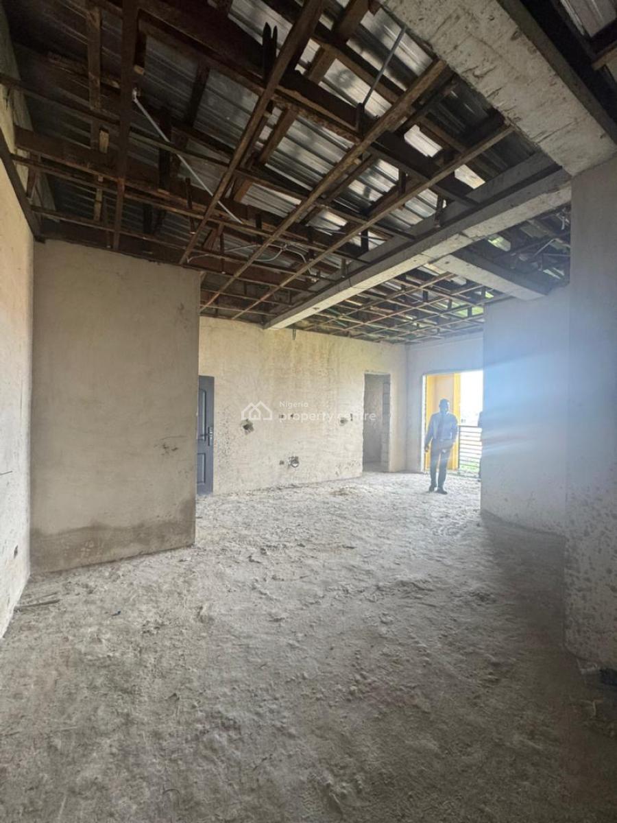 Very Spacious 2 Bedroom Apartment (shell Interior), Nh 1 Extension Estate, Kiss Daniel Street., Ikate, Lekki, Lagos, Flat / Apartment for Sale