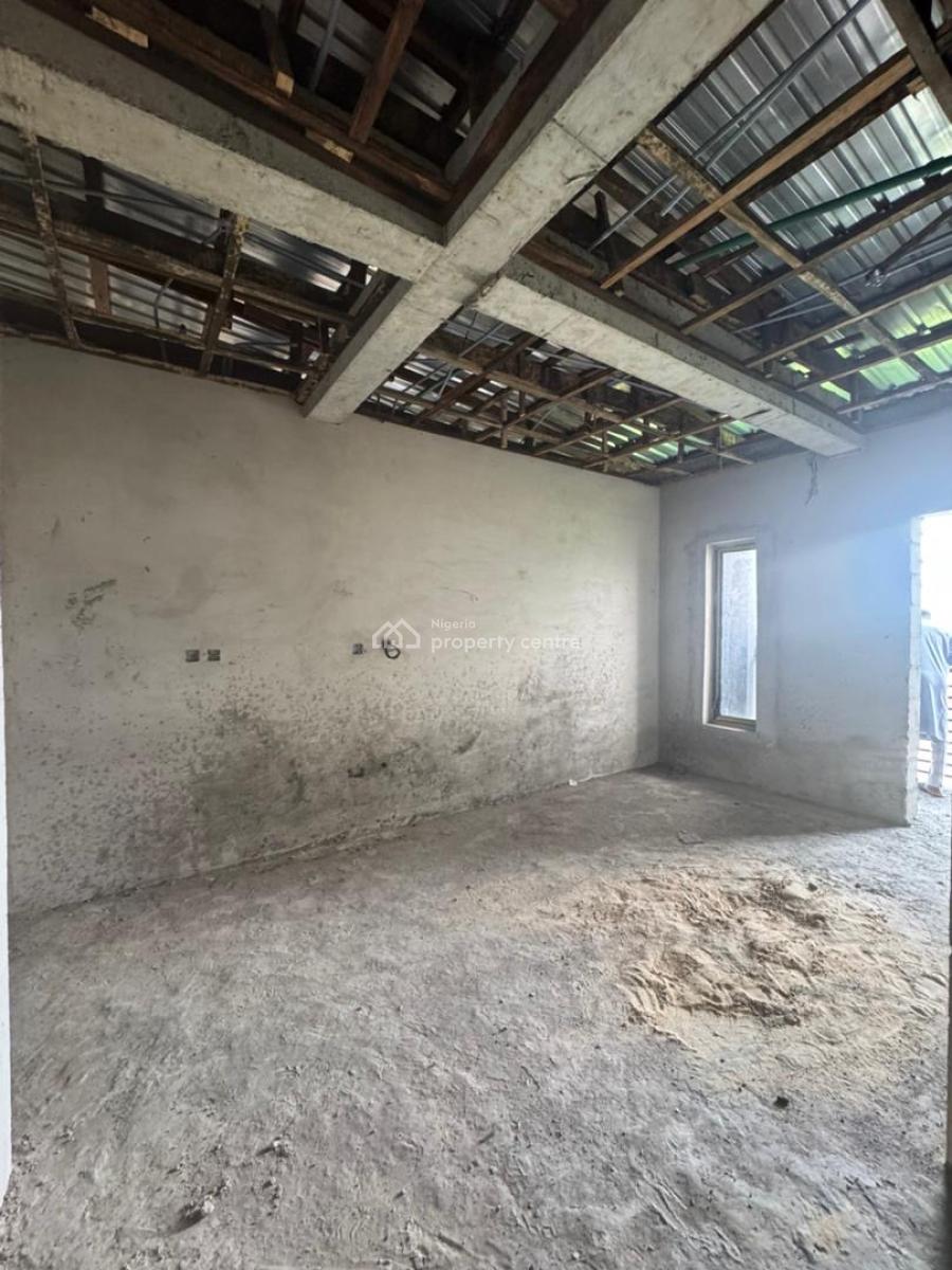 Very Spacious 2 Bedroom Apartment (shell Interior), Nh 1 Extension Estate, Kiss Daniel Street., Ikate, Lekki, Lagos, Flat / Apartment for Sale