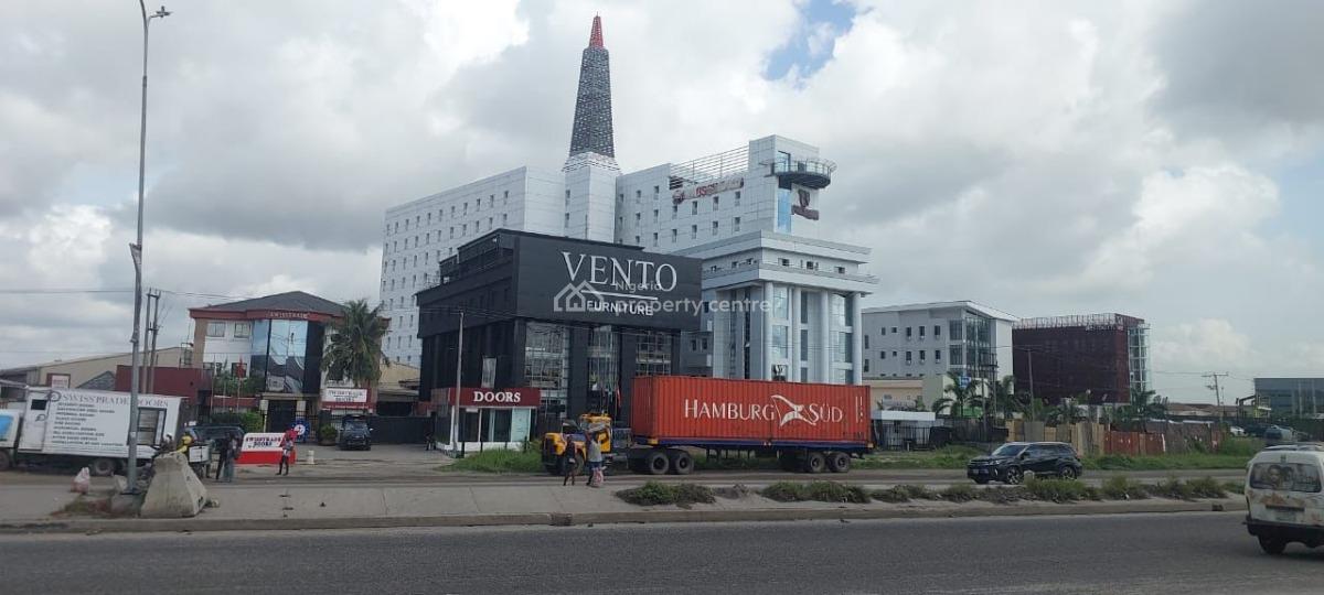 Prime Office Structure with Penthouse on Top Floor, Lekki, Lagos, Office Space for Rent