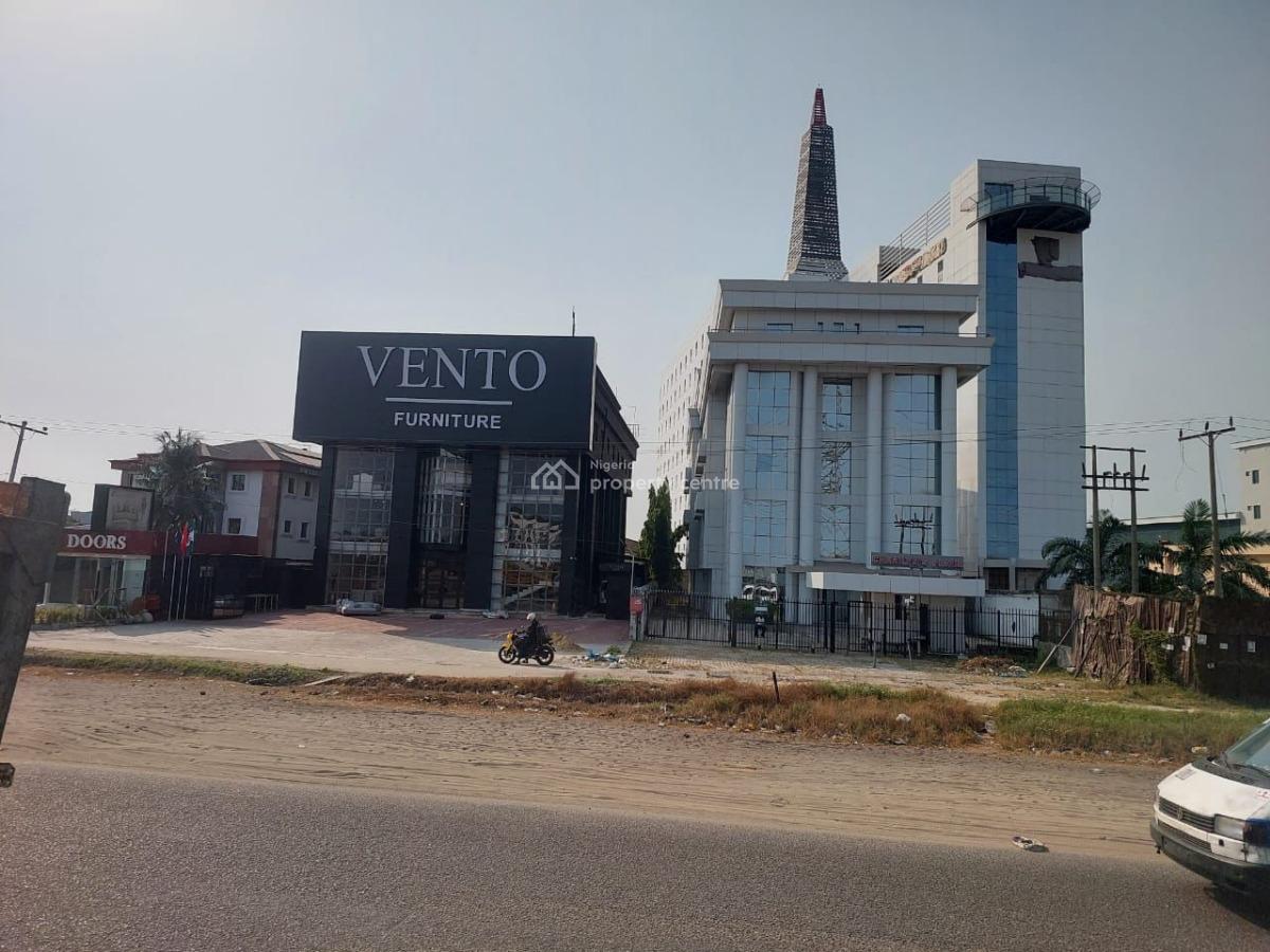 Prime Office Structure with Penthouse on Top Floor, Lekki, Lagos, Office Space for Rent
