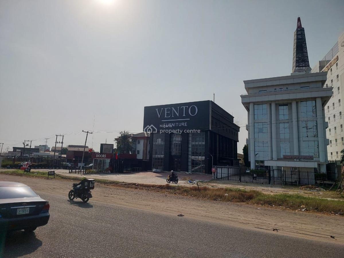 Prime Office Structure with Penthouse on Top Floor, Lekki, Lagos, Office Space for Rent