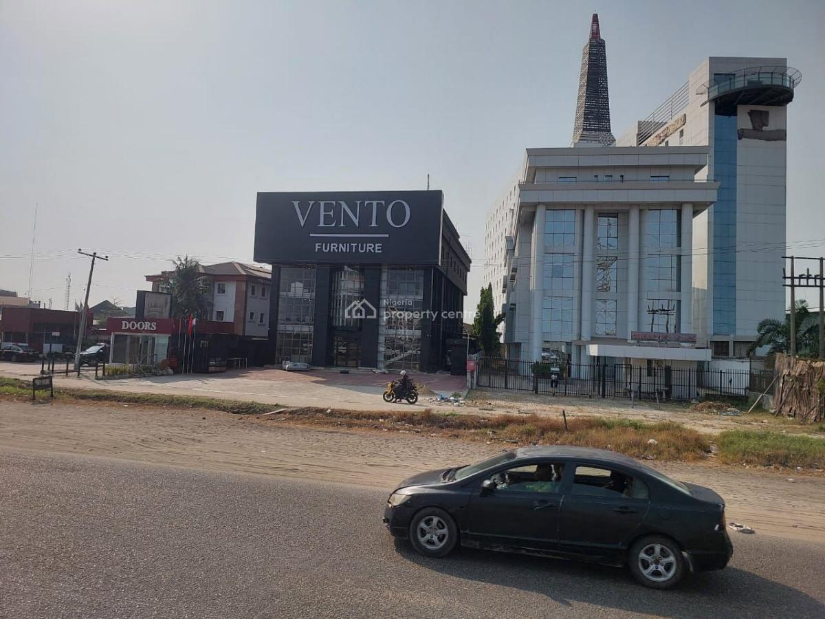 Prime Office Structure with Penthouse on Top Floor, Lekki, Lagos, Office Space for Rent