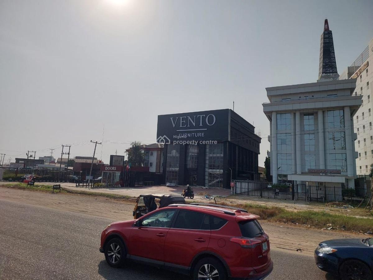 Prime Office Structure with Penthouse on Top Floor, Lekki, Lagos, Office Space for Rent