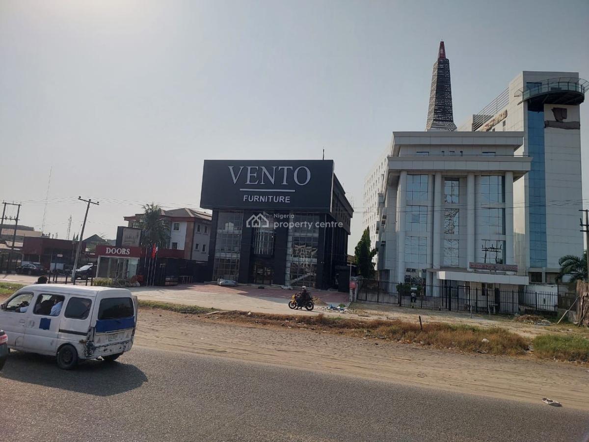 Prime Office Structure with Penthouse on Top Floor, Lekki, Lagos, Office Space for Rent
