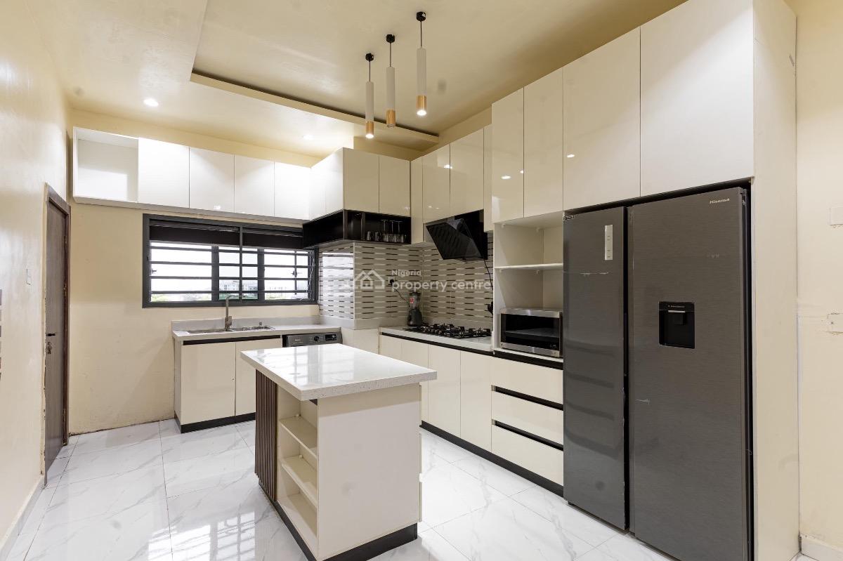 Newly Luxury 2 Bedroom Apartment with Ps5 & Snooker Netflix/prime, Lekki Phase 1, Lekki, Lagos, Flat / Apartment Short Let