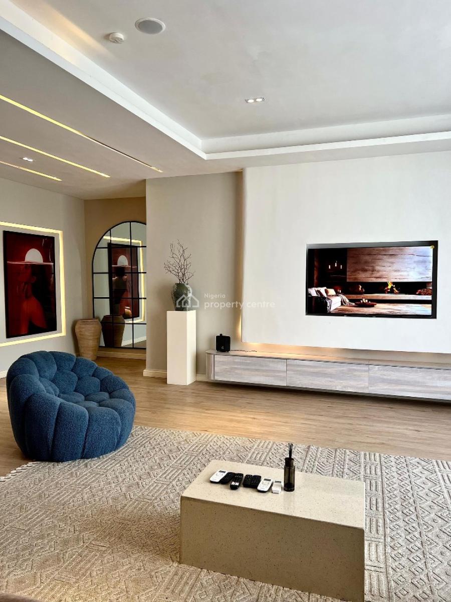 4 Bedroom Apartment with Swimming Pool, Gym, Snooker Board, Table, Lekki Phase 1, Lekki, Lagos, Flat / Apartment Short Let