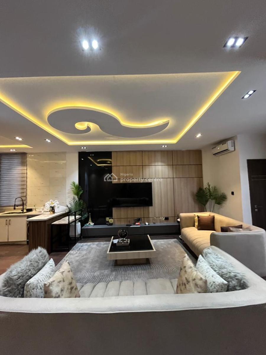 3 Bedroom Apartment with Swimming Pool, Gym, Snooker Board, Table, Lekki Phase 1, Lekki, Lagos, Flat / Apartment Short Let