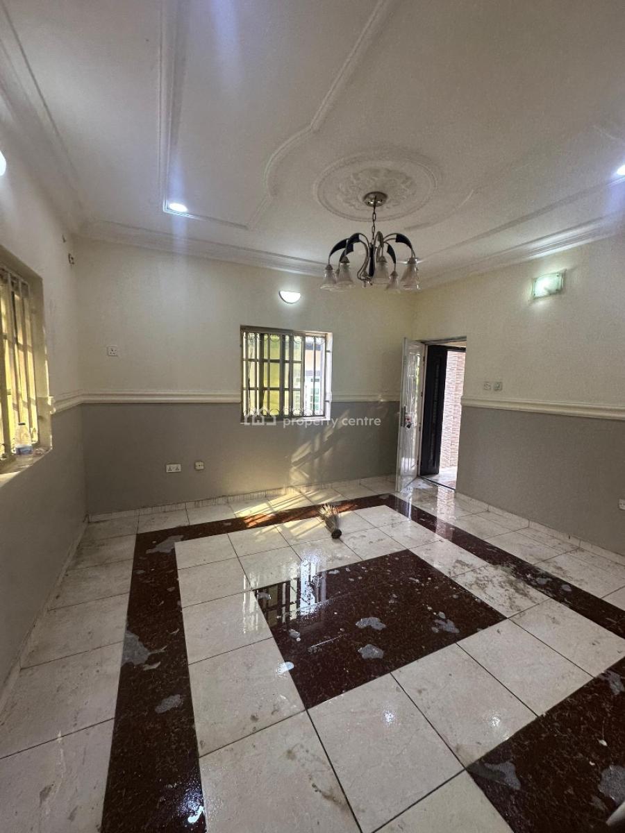 Spacious Three Bedrooms Bungalow with Bq, Gwarinpa, Abuja, Detached Bungalow for Rent