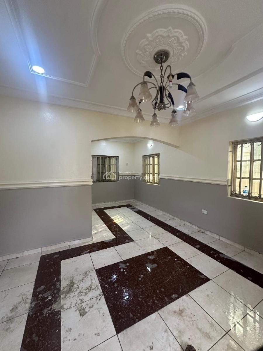 Spacious Three Bedrooms Bungalow with Bq, Gwarinpa, Abuja, Detached Bungalow for Rent