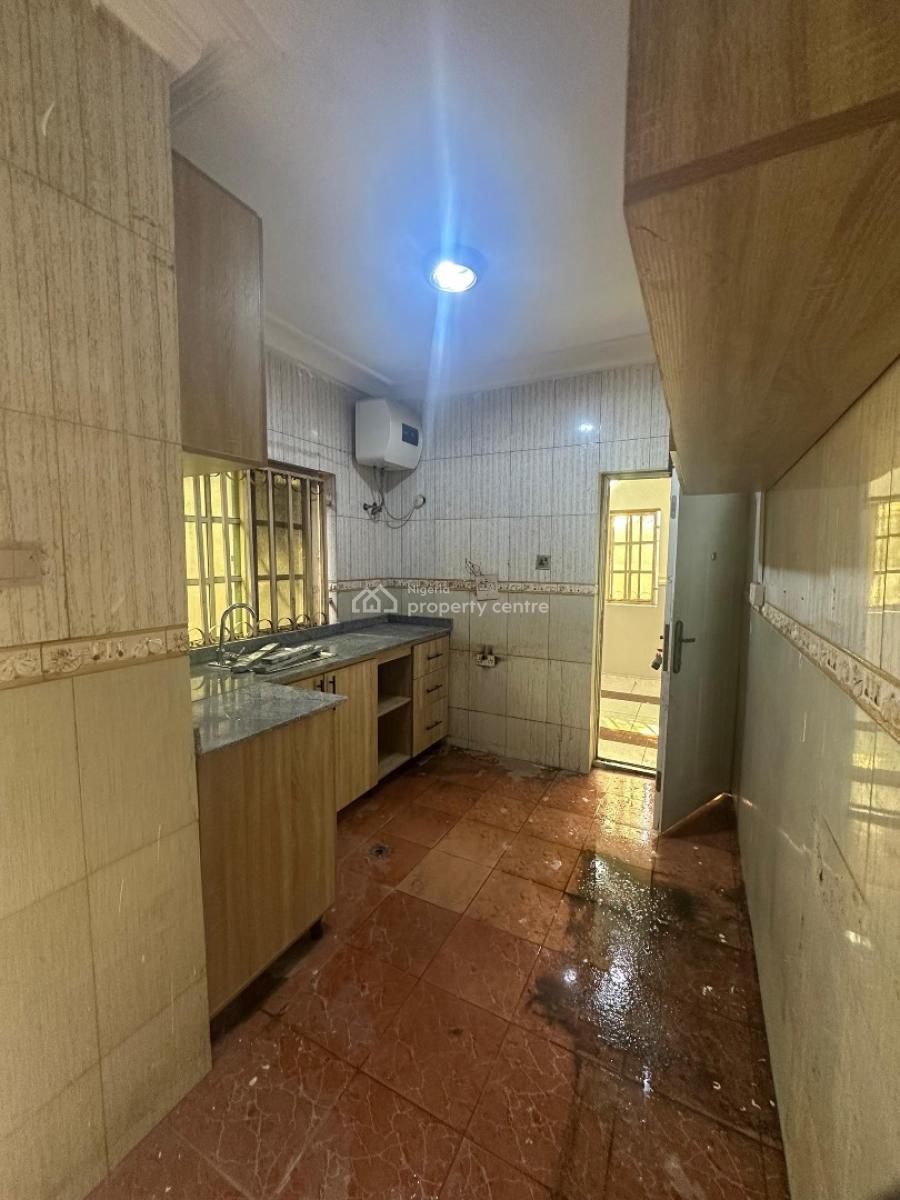 Spacious Three Bedrooms Bungalow with Bq, Gwarinpa, Abuja, Detached Bungalow for Rent