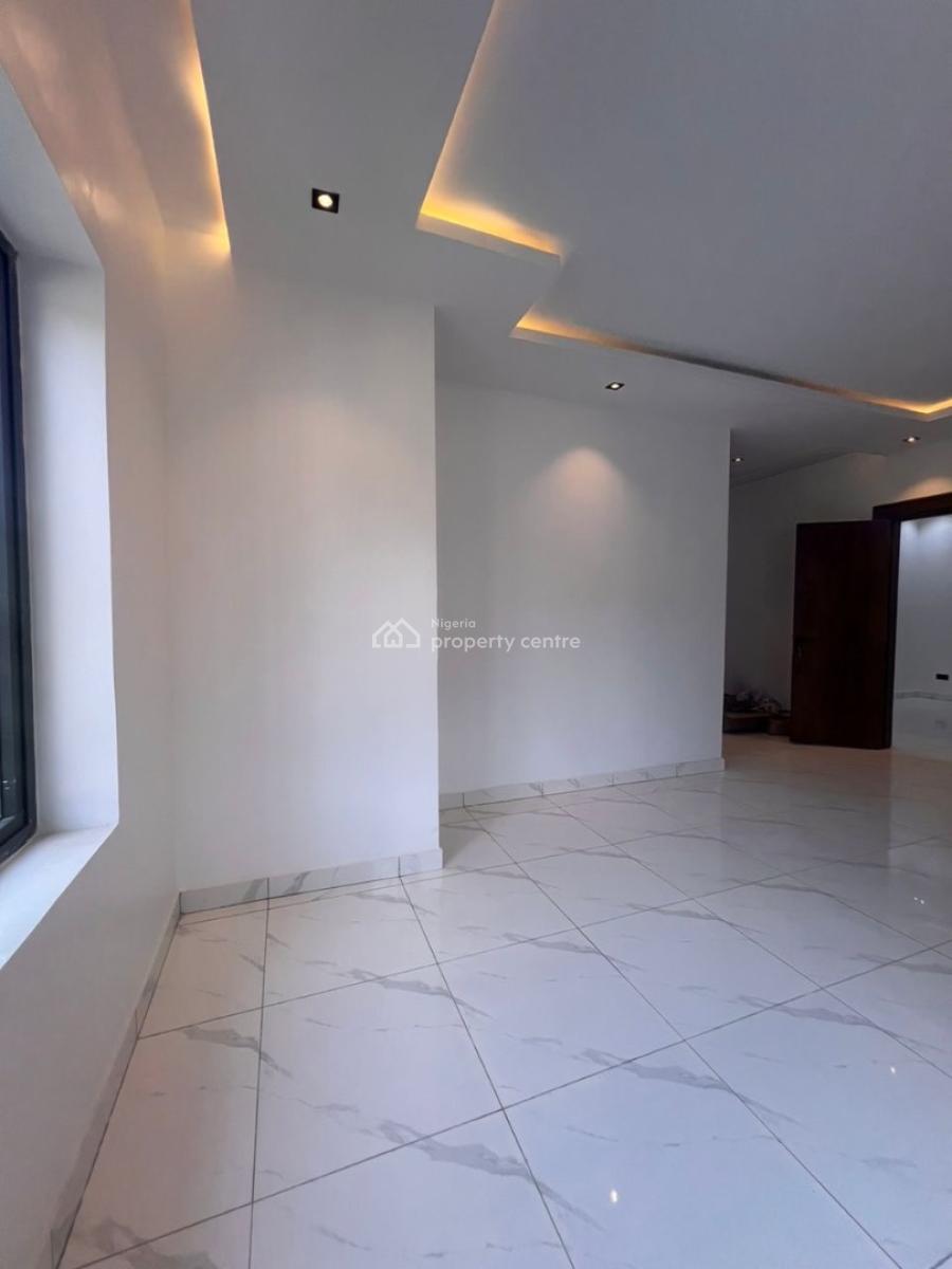 Spacious Service 4 Bedroom Terrace, Guzape District, Abuja, Terraced Duplex for Rent