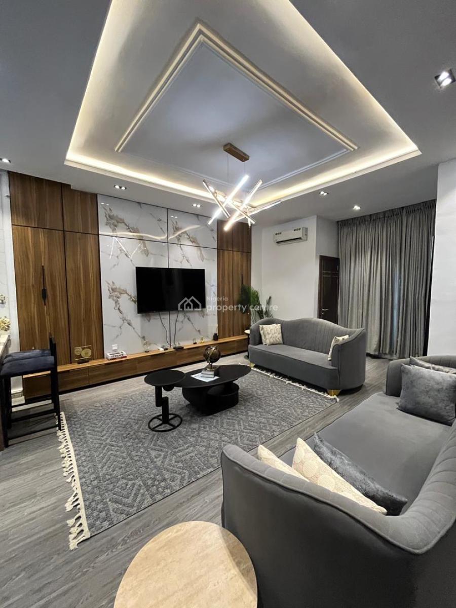 4 Bedroom Apartment with Swimming Pool, Gym, Snooker Board, Table, Lekki Phase 1, Lekki, Lagos, Flat / Apartment Short Let