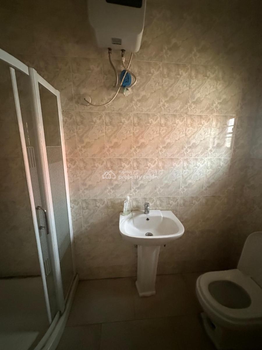Well Finished Three Bedroom Bungalow, Gwarinpa, Abuja, Detached Bungalow for Rent