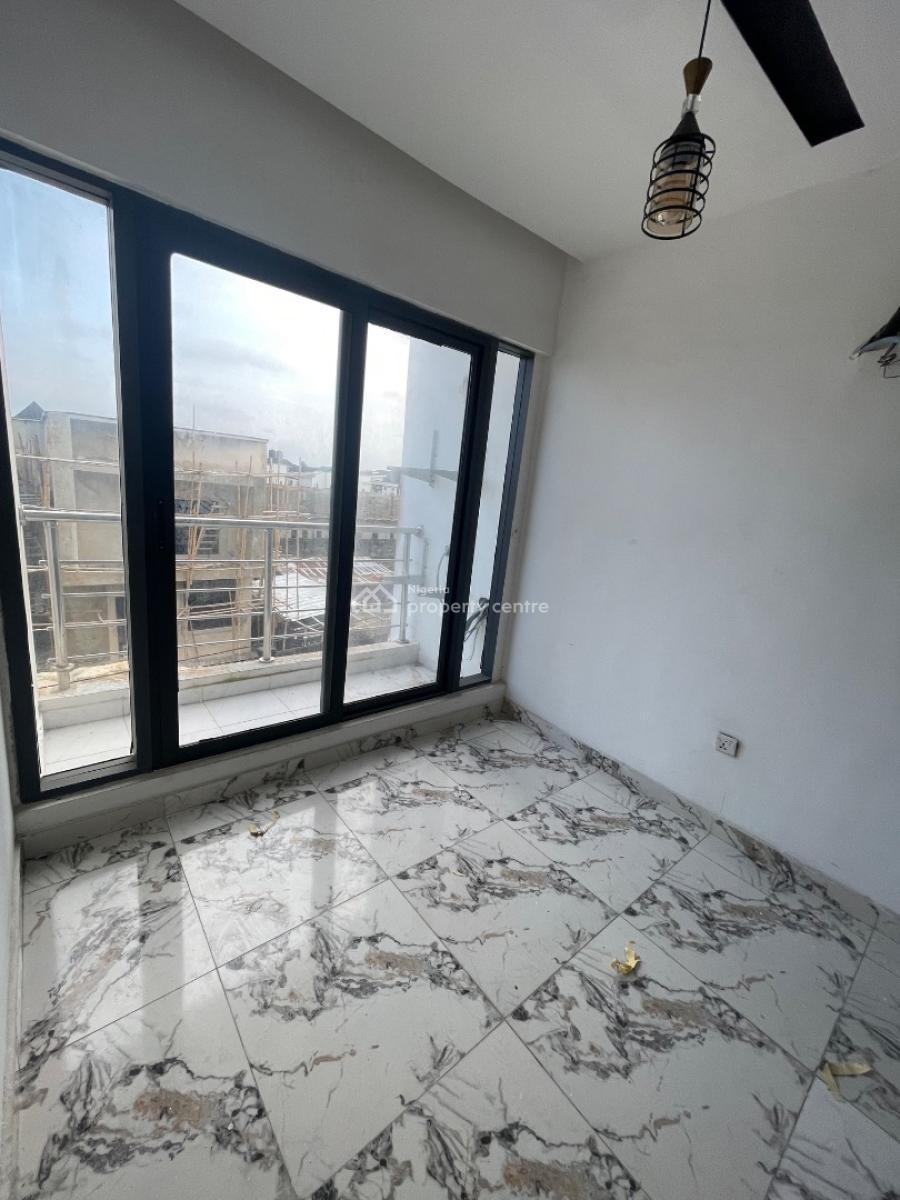 Luxury 3 Bedroom Apartment Upstairs, Sangotedo, Ajah, Lagos, Flat / Apartment for Rent