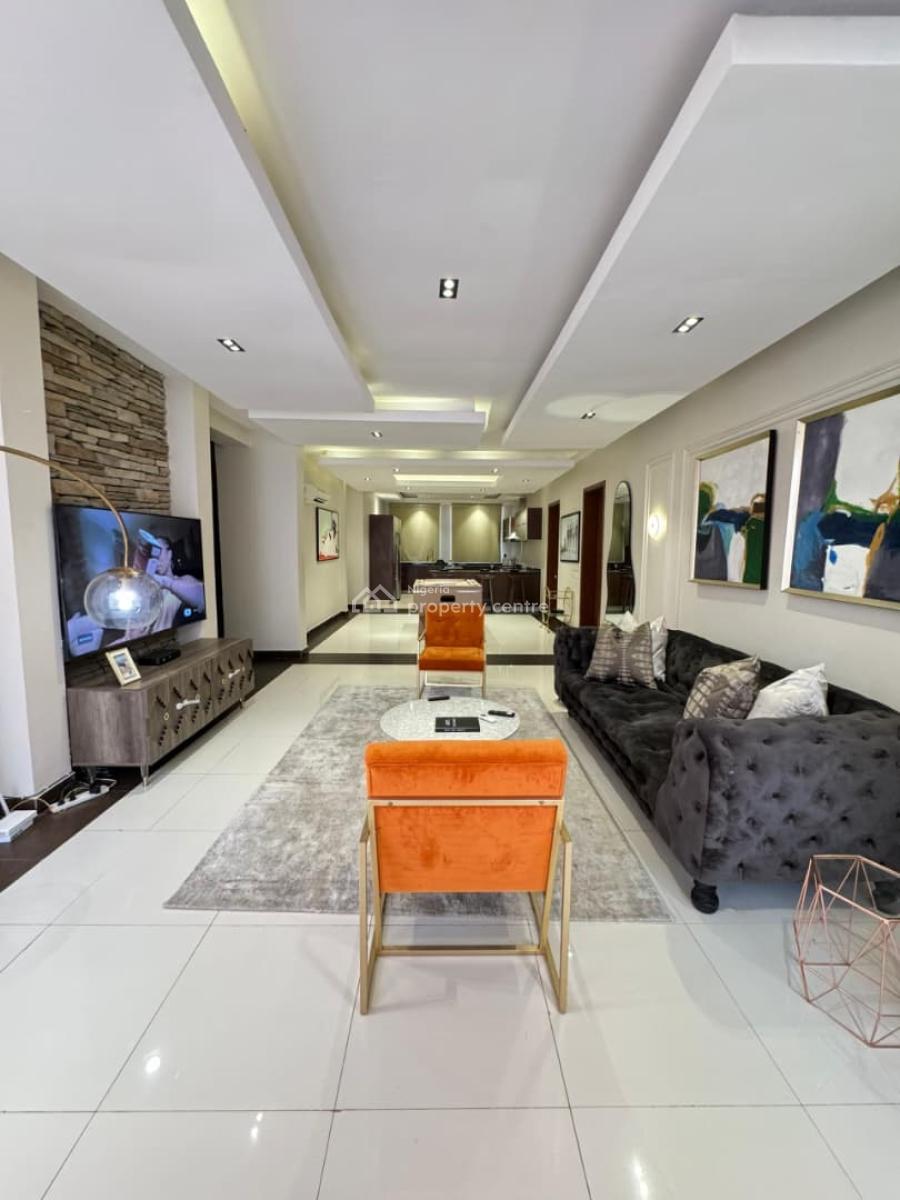 4 Bedroom Apartment with Swimming Pool, Gym, Snooker Board, Table, Lekki Phase 1, Lekki, Lagos, Flat / Apartment Short Let